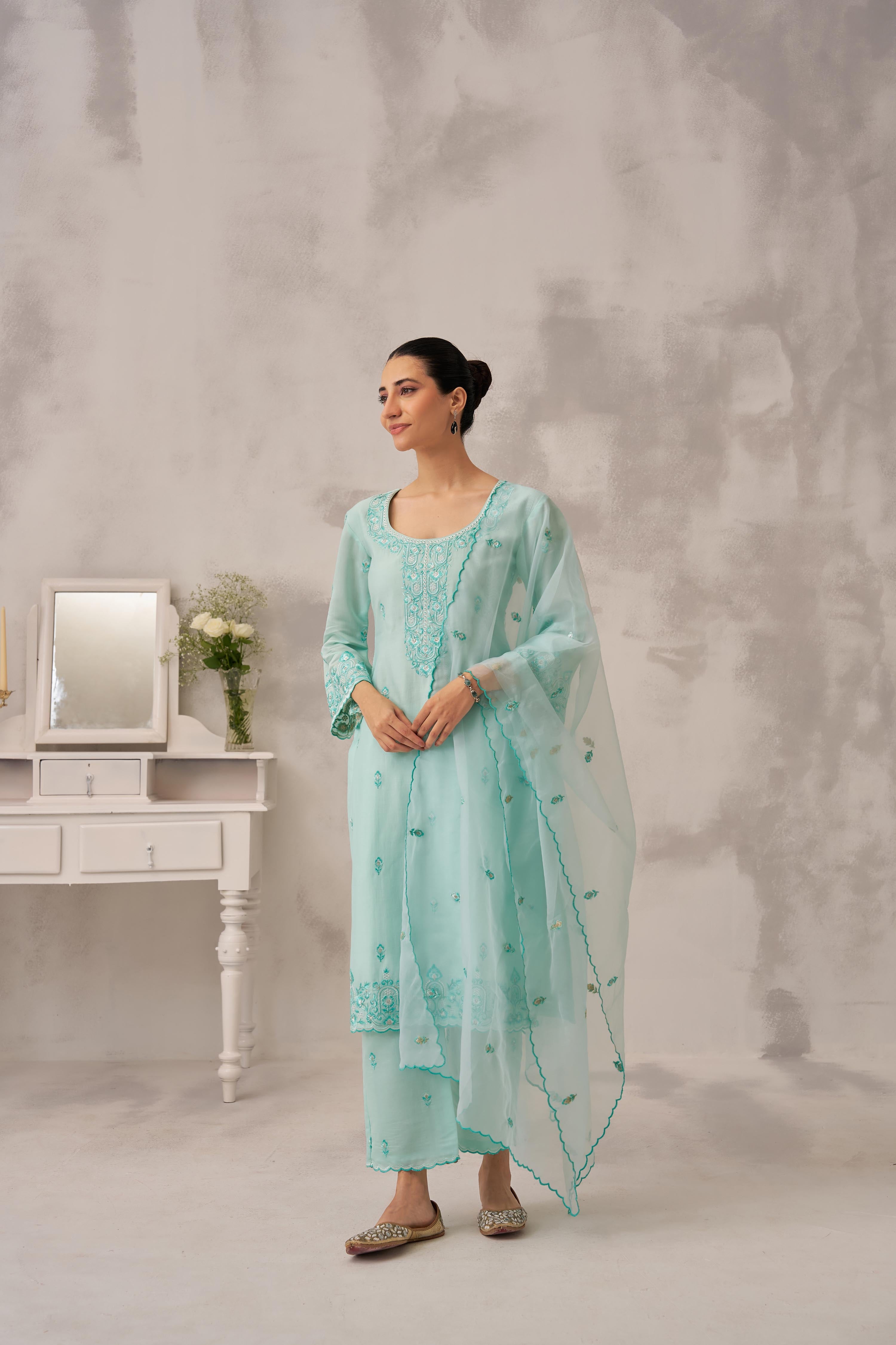 POOJA (@thefashionchauvinst) in ROSHINI - Sea Green Chanderi Suit Set