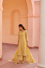 Swati Vatssa in Sajni - Yellow A-line Straight Suit Set.