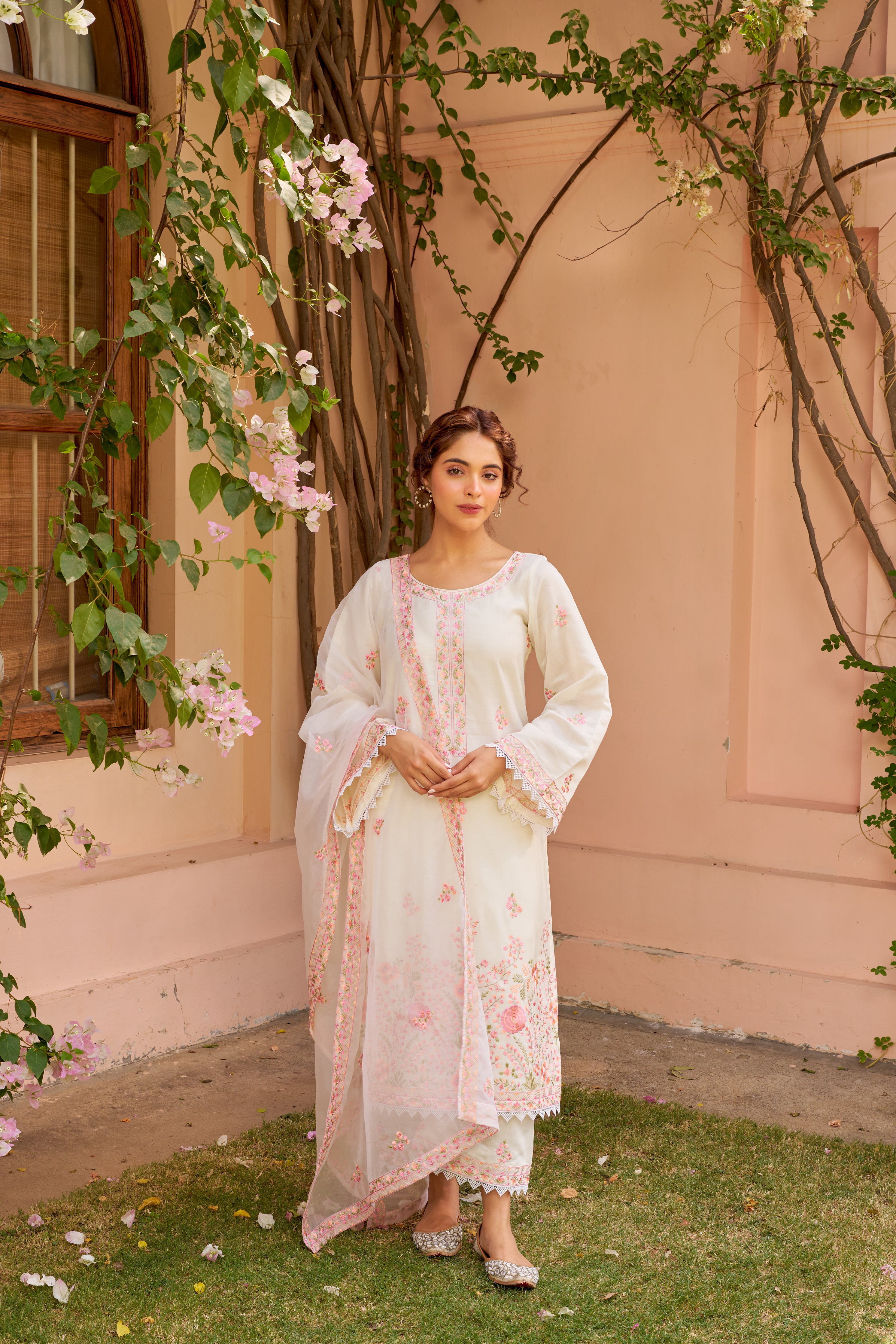 Pavitra Punia in Gul-Khera - Ivory White Chanderi Embroidered Suit Set.