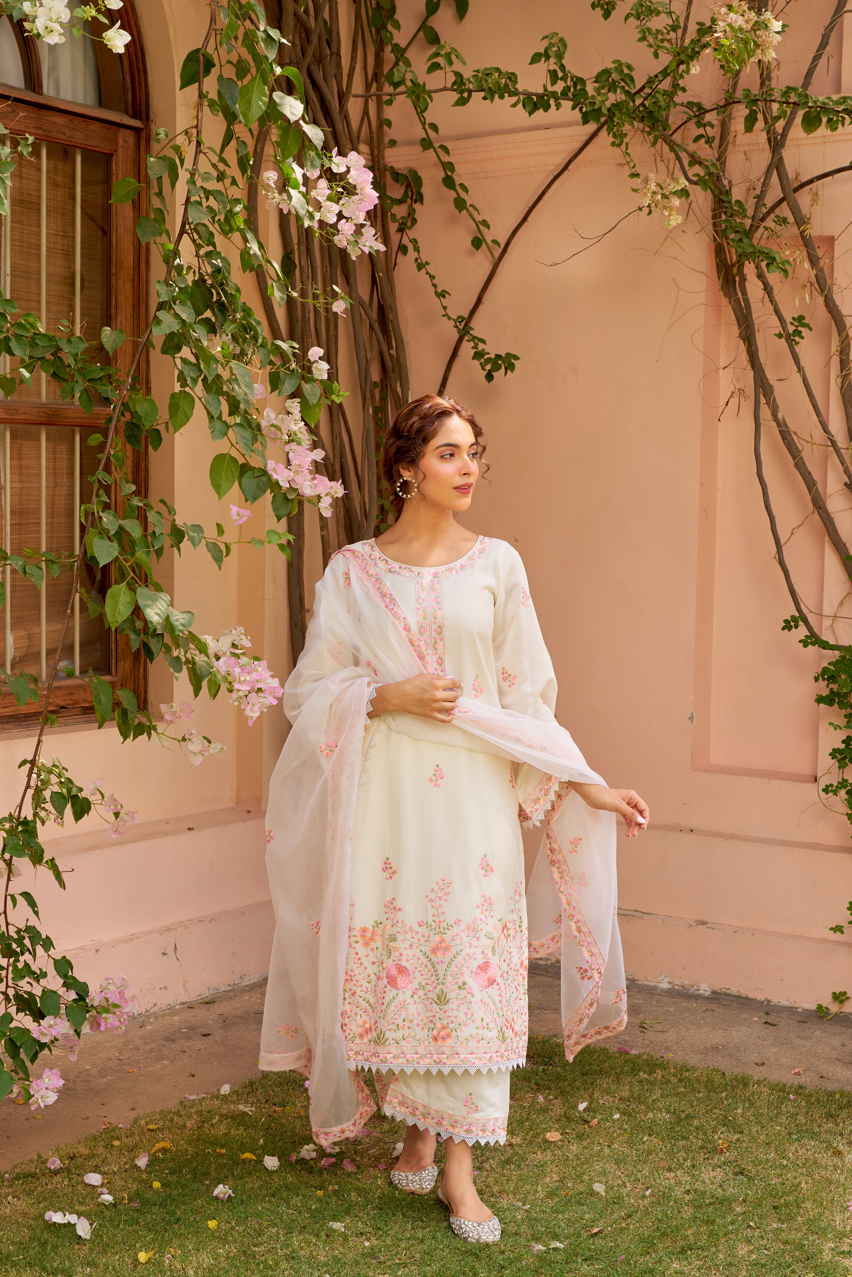 Pavitra Punia in Gul-Khera - Ivory White Chanderi Embroidered Suit Set.