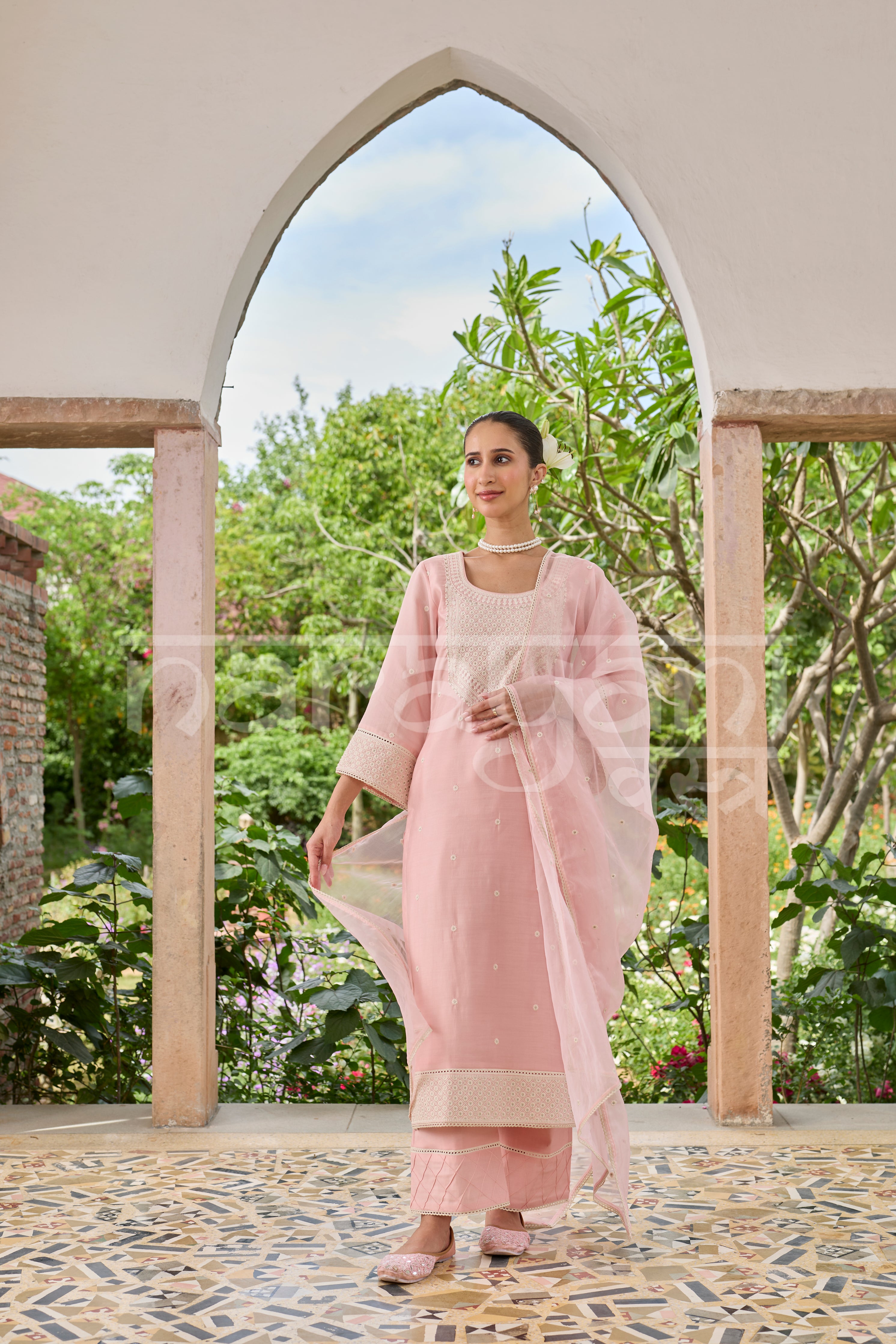 SAHIRA - Blush Pink Chanderi Suit Set