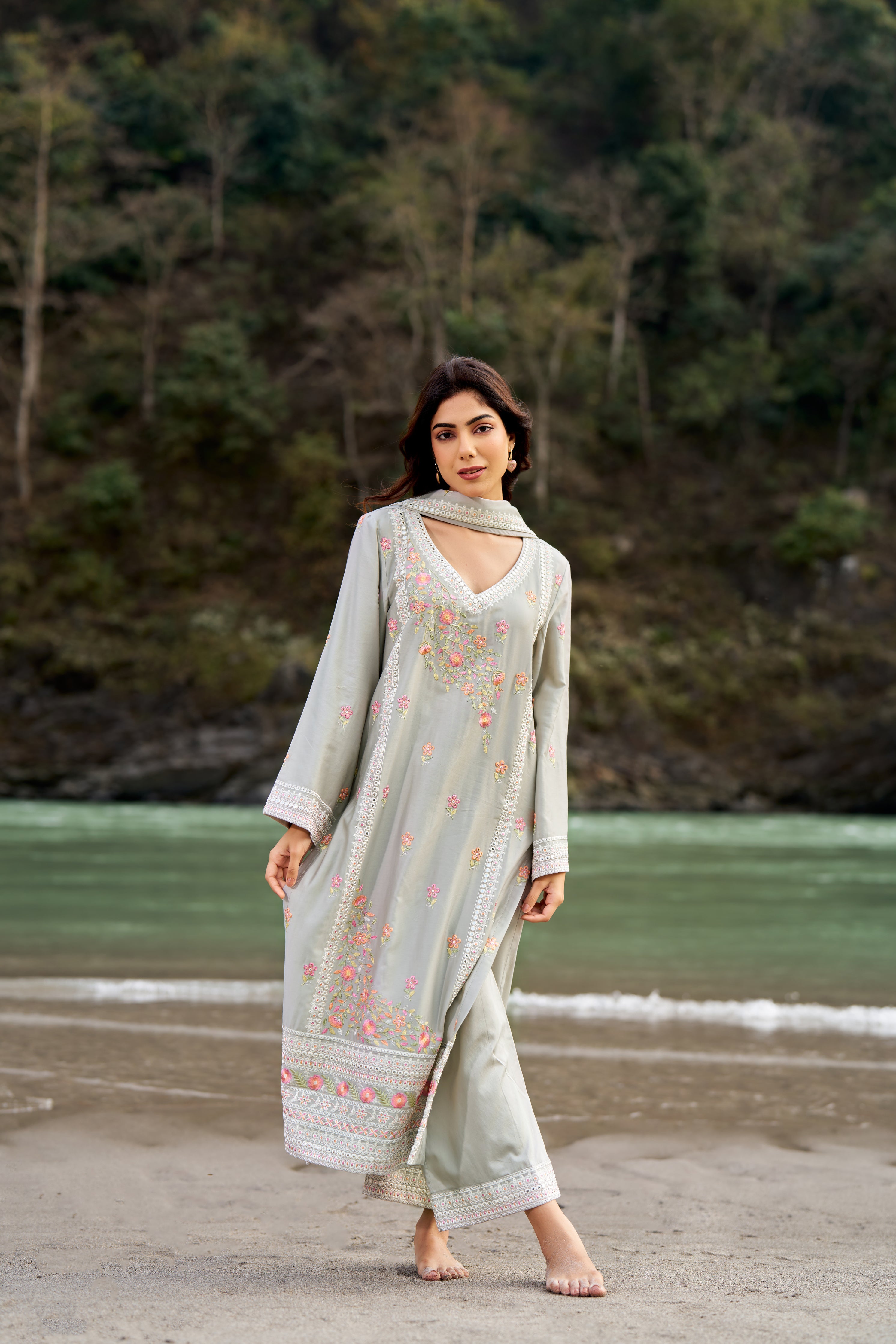 CHHAYA - Grey Cotton Suit Set