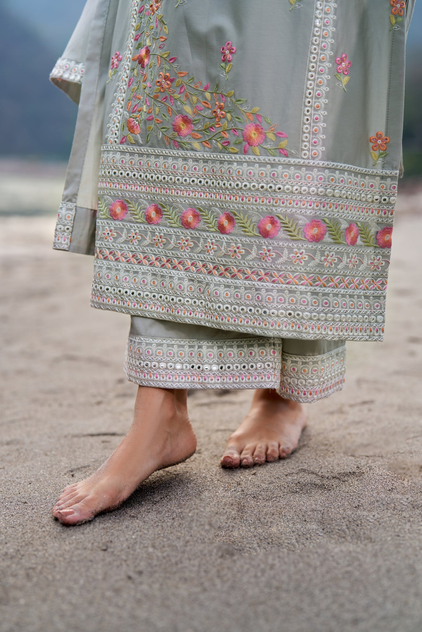 CHHAYA - Grey Cotton Suit Set