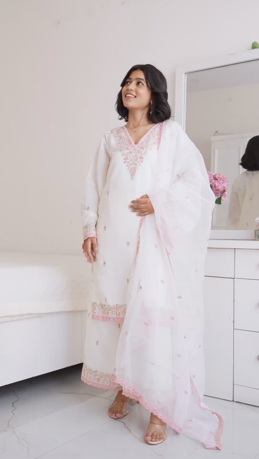 Bhawna Lunthi in Moghra - Ivory White Chanderi Embroidered Suit Set.