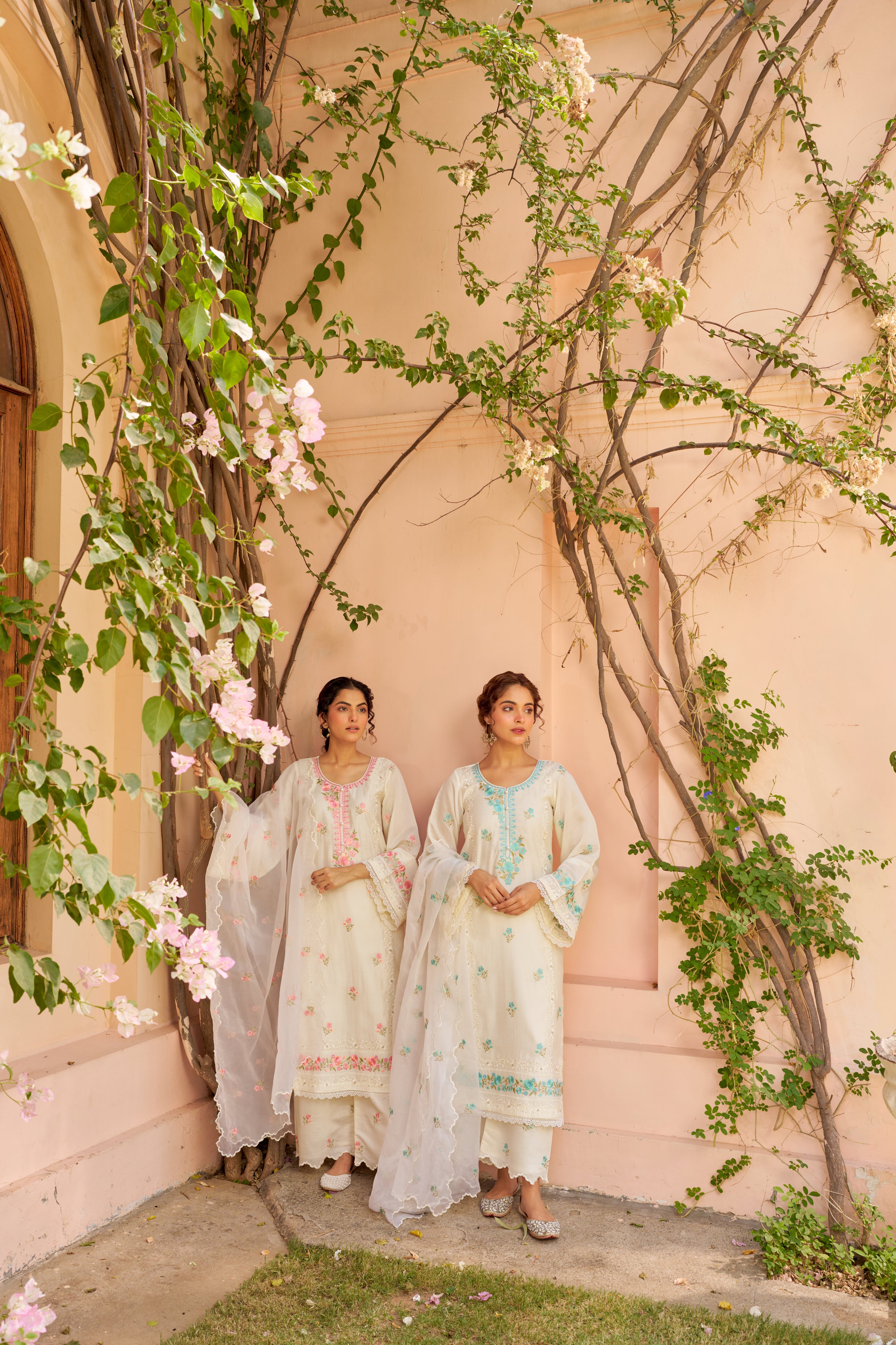 Nalini - Ivory White Chanderi Embroidered Suit Set.