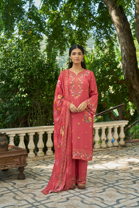 ANURA - Red Suit Set