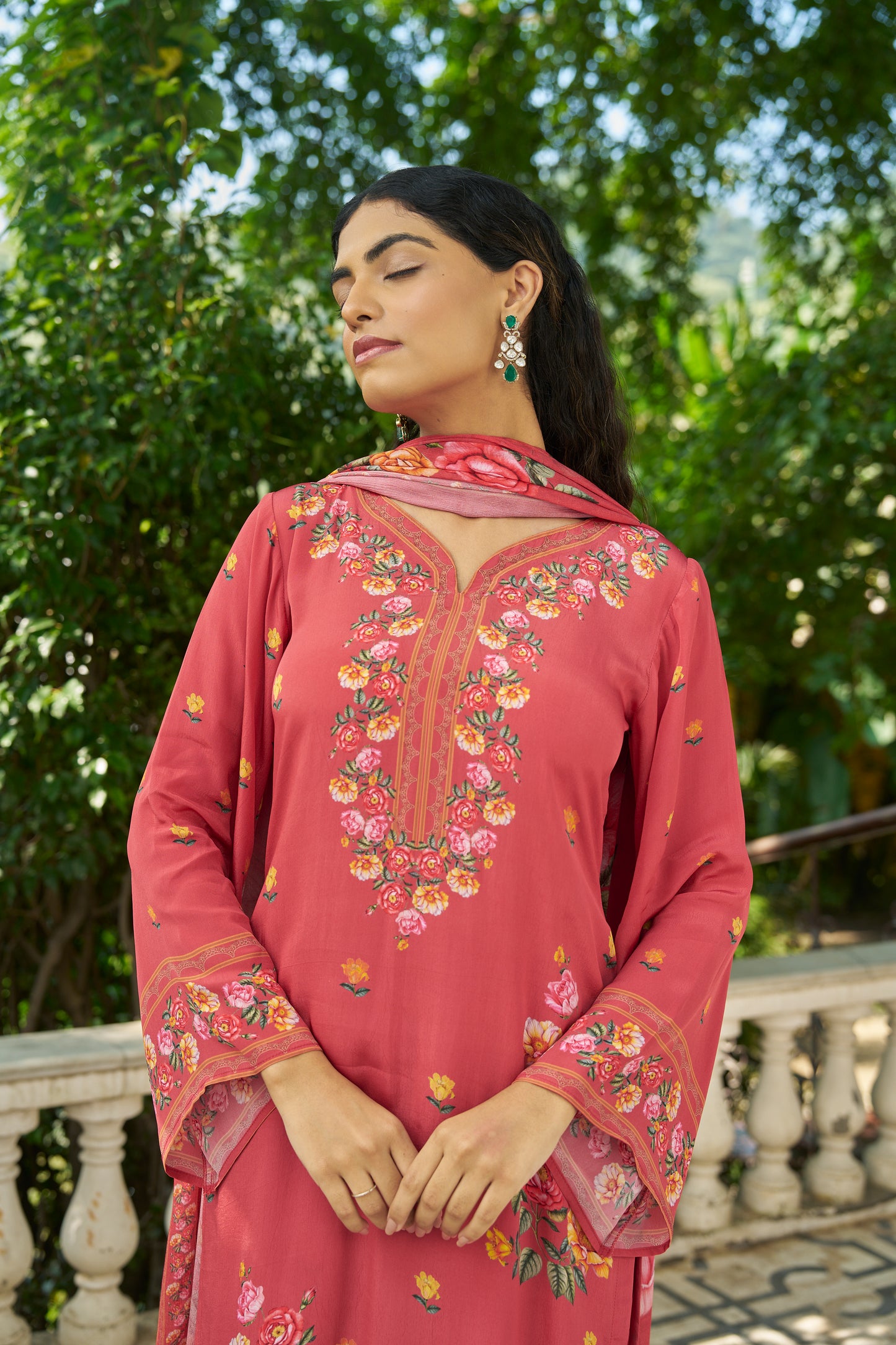 ANURA - Red Suit Set
