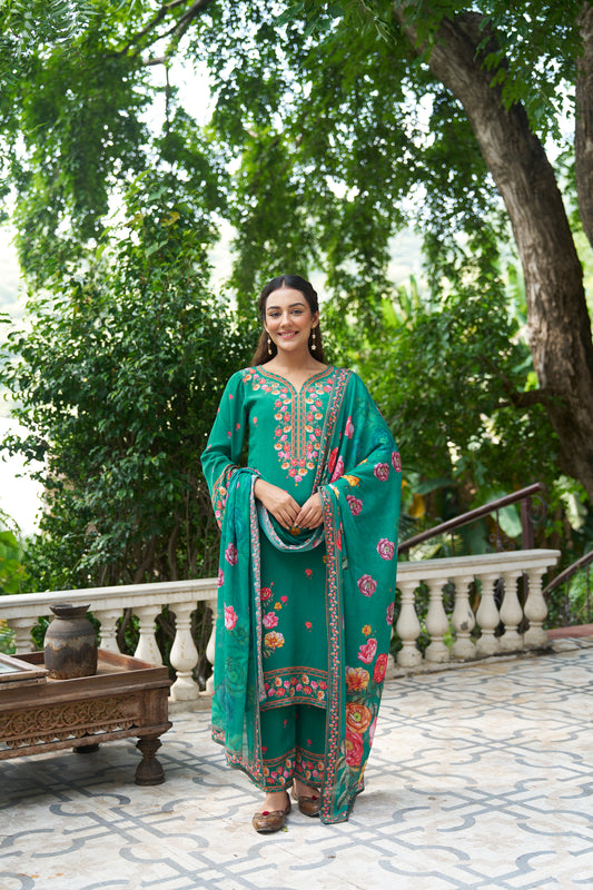 PANKHURI - Green Suit Set