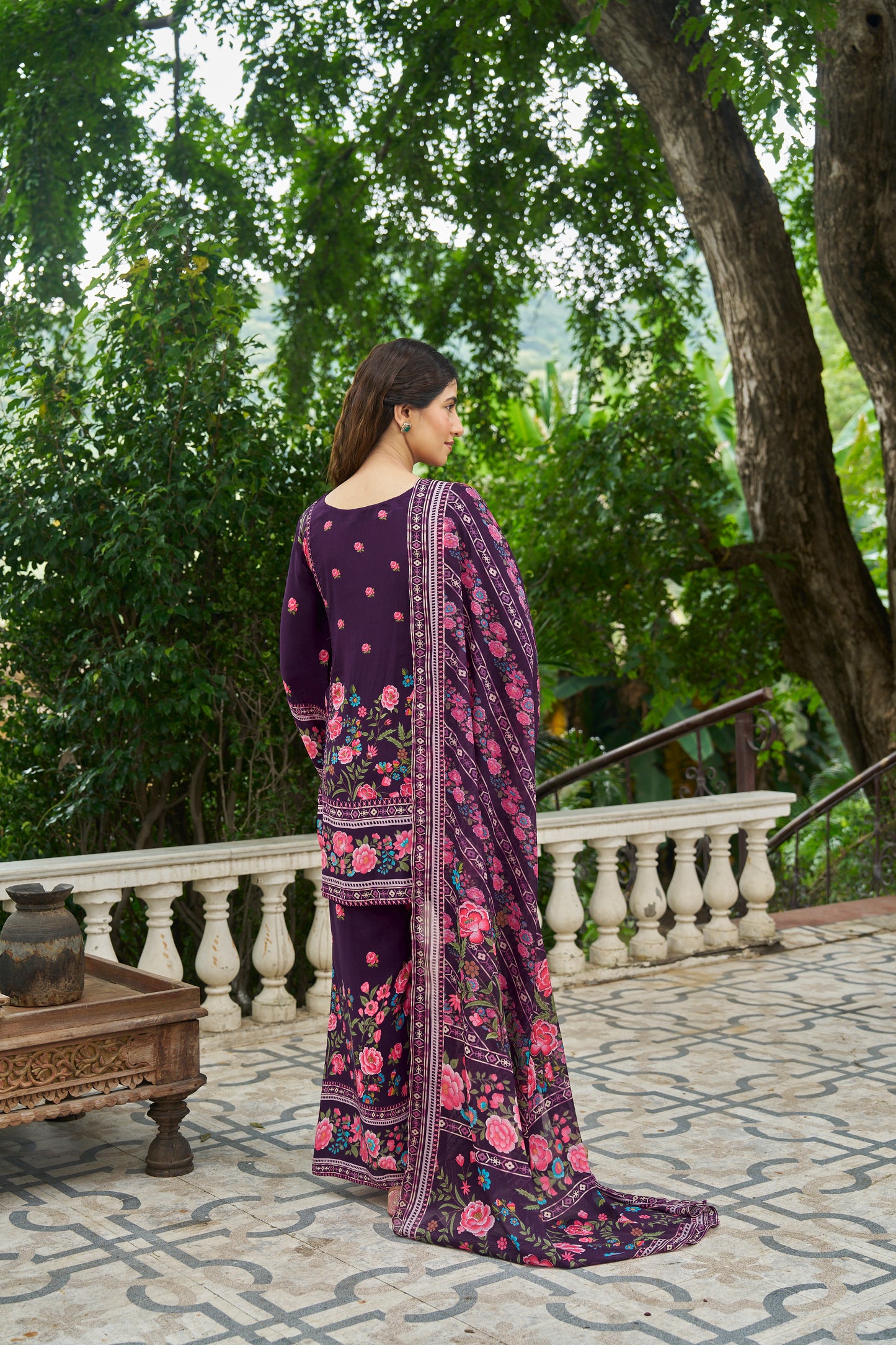 INDIRA - Wine Suit Set