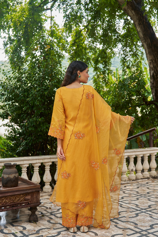 ZARD - Yellow Chanderi Suit Set