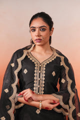 Rangraas - Black embroidered Chanderi silk suit set