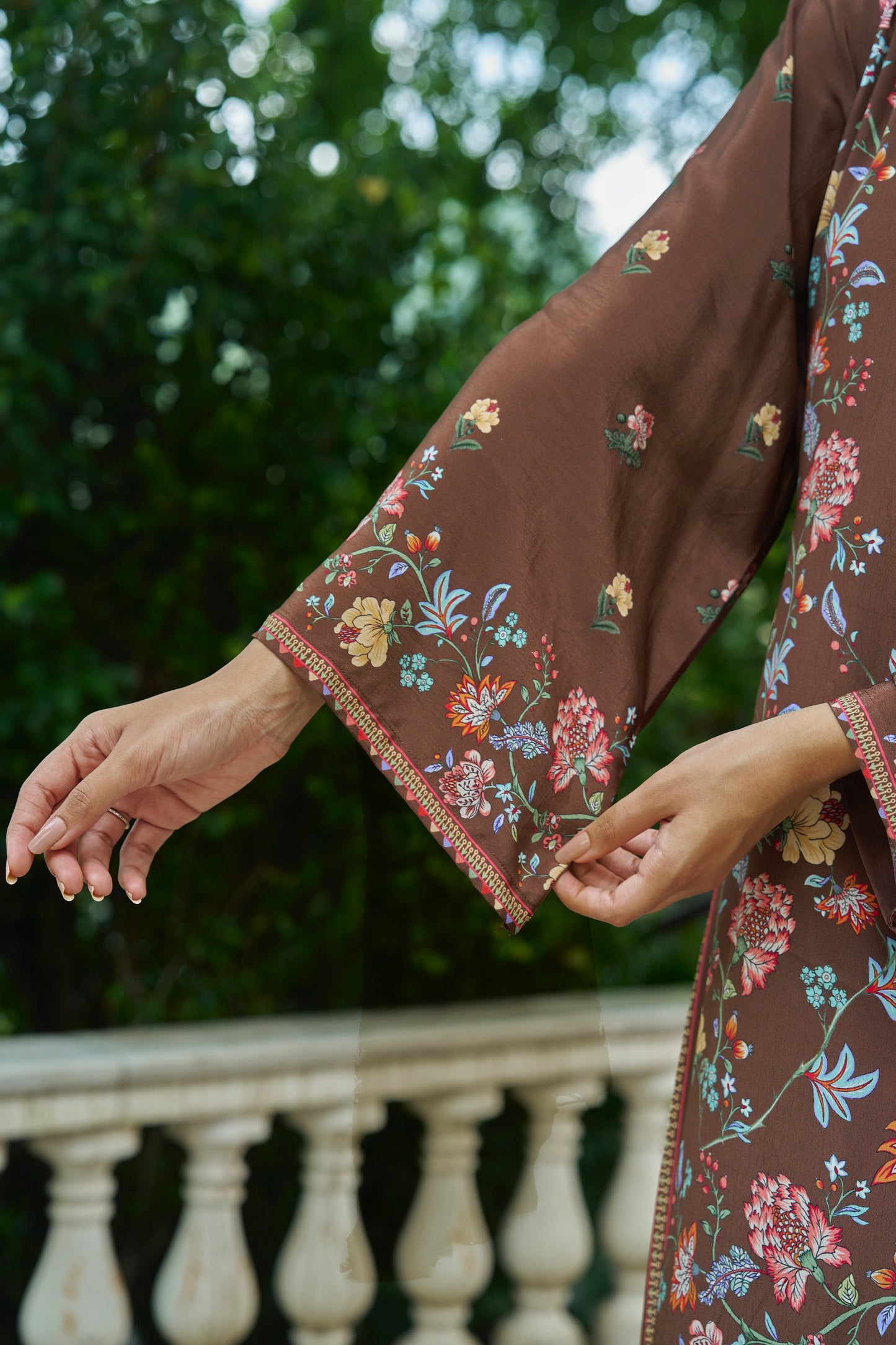 CHANDRIKA - Brown Suit Set