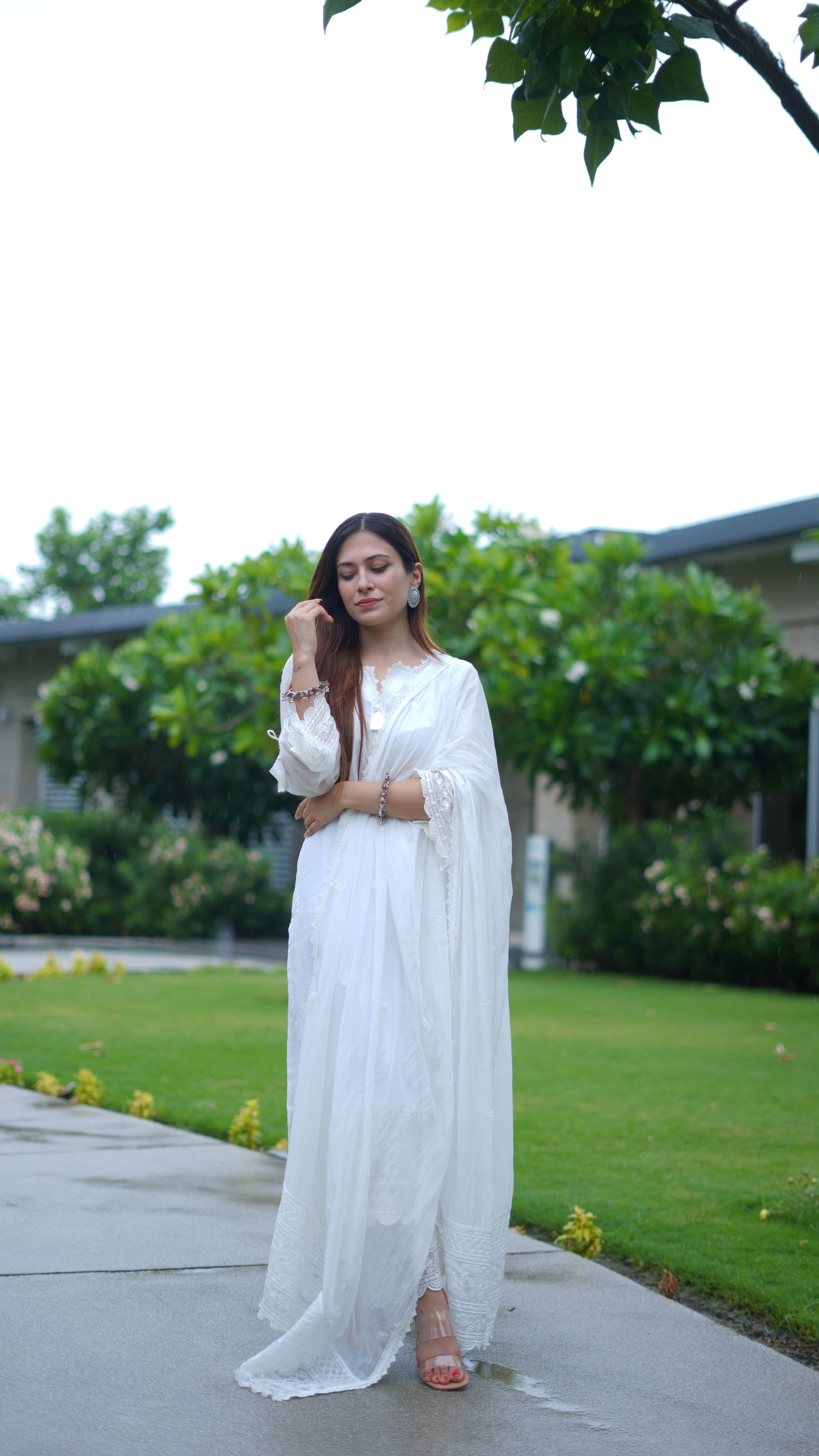 Yashika Khatri in Aseem Ivory White Embroidered Straight Suit Set