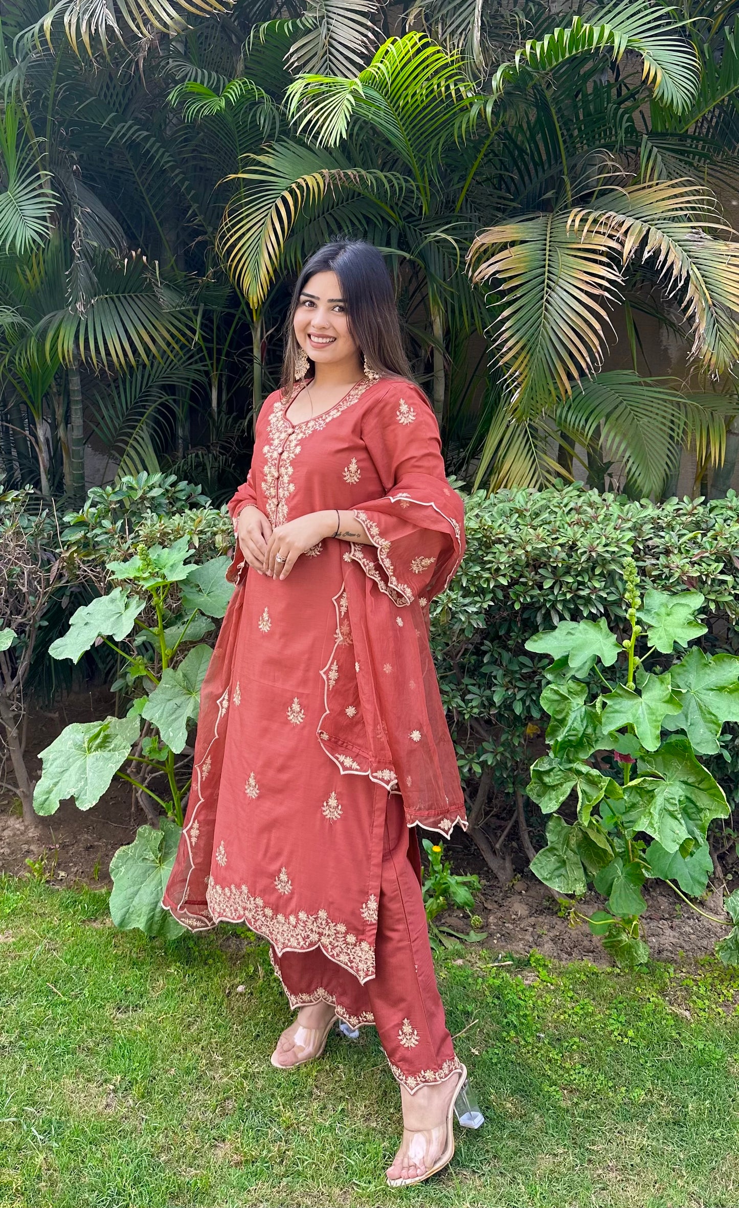 Heena Sachdeva in Rust Chanderi Suit Set