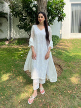 Jasnoor Anand in Aseem Ivory White Embroidered Straight Suit Set