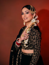 Srishti Takkar in Sunehri Black Lehenga Set