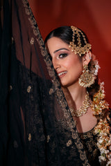 Srishti Takkar in Sunehri Black Lehenga Set