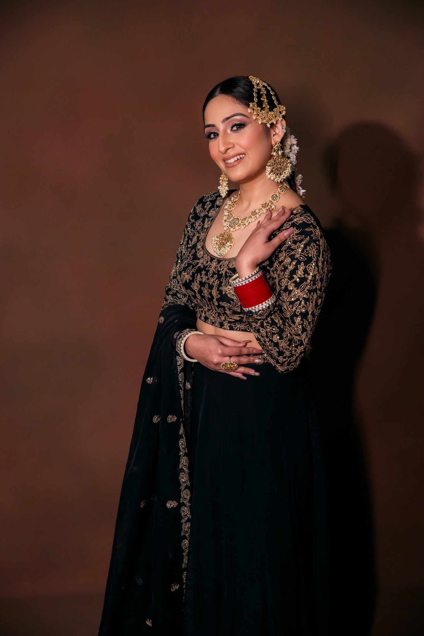 Srishti Takkar in Sunehri Black Lehenga Set