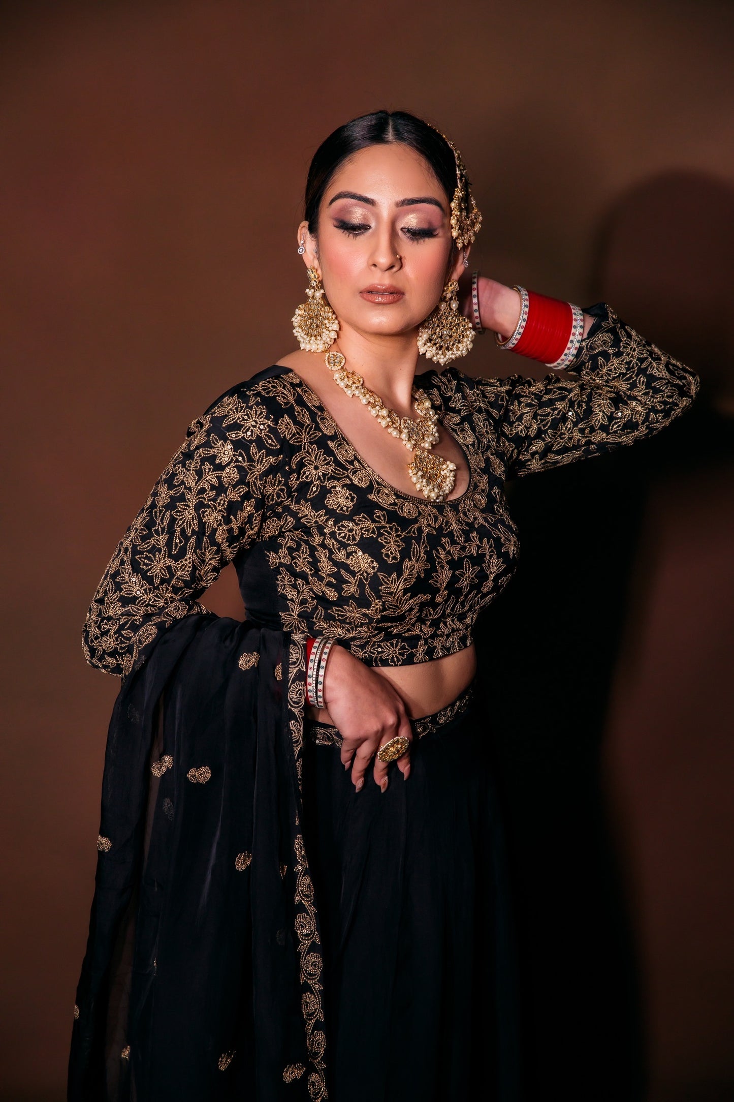 Srishti Takkar in Sunehri Black Lehenga Set