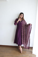Simran Kaur in Sunehri Purple Angrakha Anarkali Set