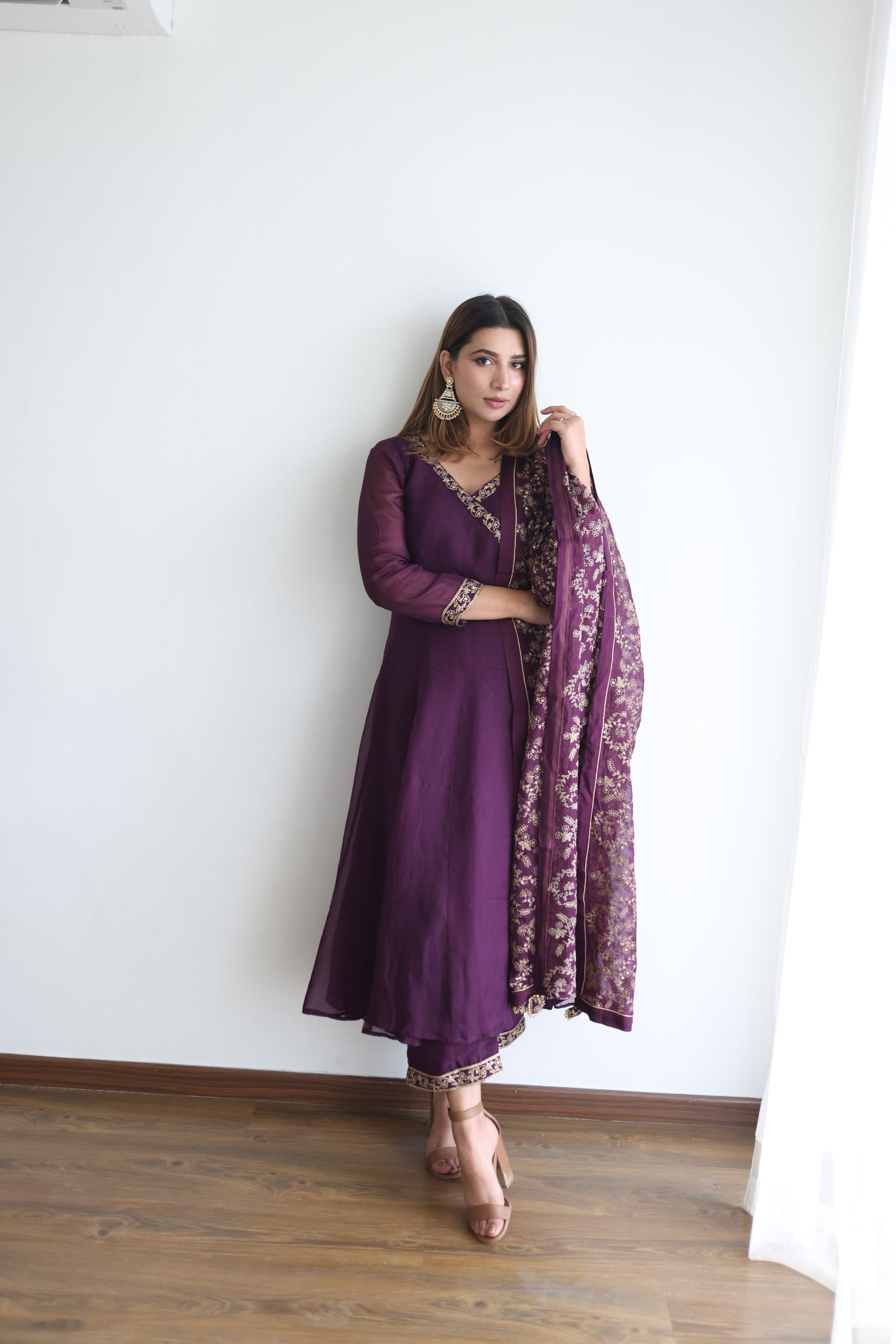 Simran Kaur in Sunehri Purple Angrakha Anarkali Set